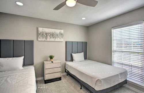 11 Mi to Holiday at Arboretum! Home with Hot Tub - Foto 28