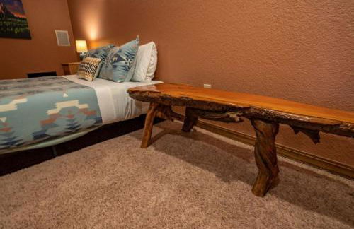 Bear Creek Lodge - Spa - Fire Table - 3min to Trails - Foto 12