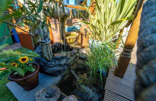 Stunning Central Villa by Golf Course & Beach - Foto 20