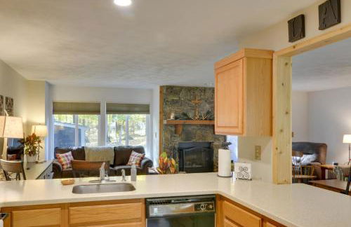 Charming Hidden Valley Resort Home Walk to Slopes - Foto 14