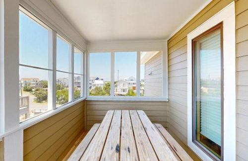 WVSIH14 TanOurFannies - Foto 27