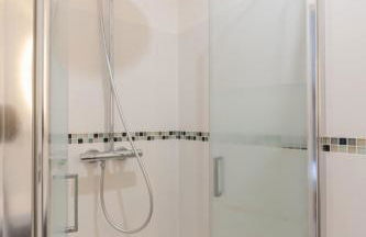 TY KREIZH - Maison neuve avec piscine proche mer - Foto 22