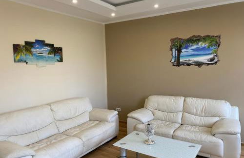 Zentrale 4 Zimmerwohnung mit kostenlosem Stellplatz - Foto 8