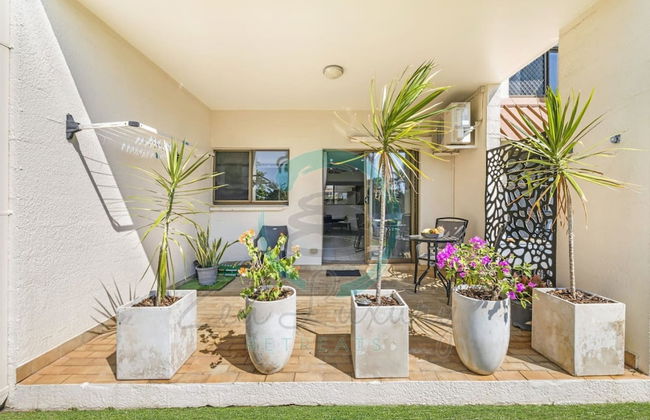 Zen Offshore Front Porch Lawn Outdoor Dining - Foto 12