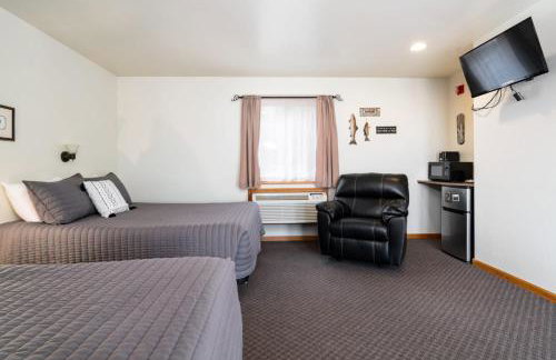 Fife Lake Lodge - Double Queen Room with Lake Access - Foto 15