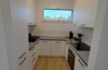 LA TERRAZZA - Very Quiet - Free park - 3 min from Varese center and lake - AIR Conditioning - Cycling friendly - Foto 12