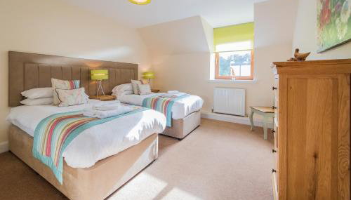 The Granary with Hot Tub - Photo 5