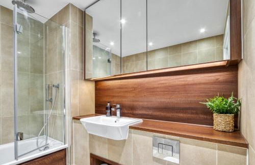 Stunning 360º View Luxurious Penthouse - Foto 49