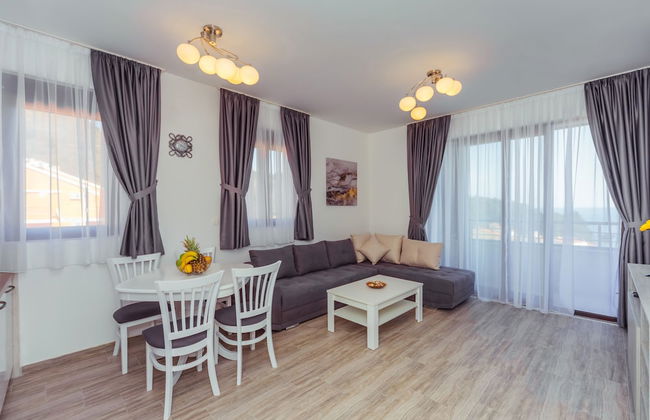 Belvedere Apartments - Photo 8