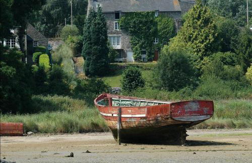Cadre Verdoyant et Plage à Pied - Foto 11