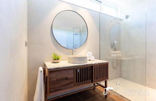 Stunning Villa Angeles with Private Pool and AC close to Sitges - Foto 30