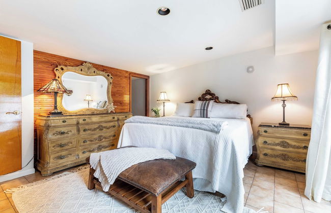 Las Olas Oasis by Avantstay Minutes to the Beach + Hot Tub - Foto 25