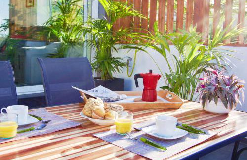 Los Tropicales - Foto 10