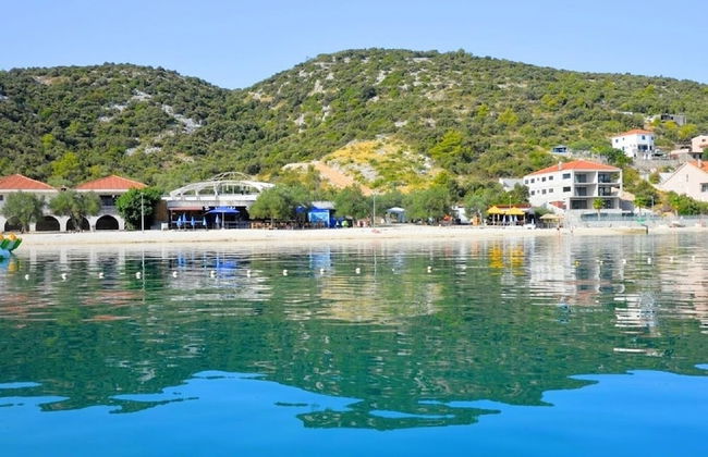 Mira 1 - Family Apartment - A Duje - Photo 16