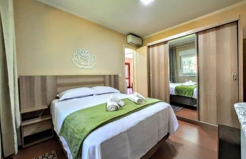 Apartamento Refúgio do Ipê em Gramado - Próximo ao Lago Negro - Photo 13