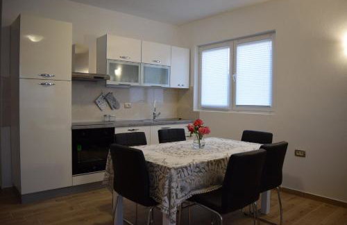 Apartmani Jelenić - Photo 21