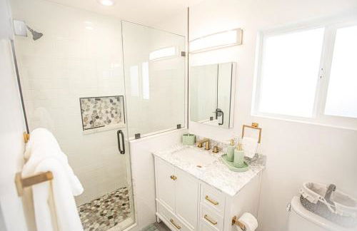 Beach House Steps to the Sand! - Foto 8