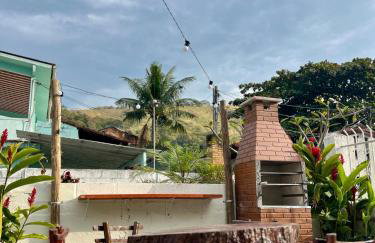 Casa estilo chale dúplex com 3 quartos, churrasqueira, balanço, chuveirão e a uma quadra da praia - Foto 35