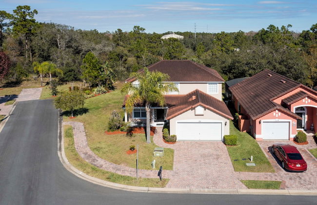 Beautiful 5Bd Single Family w Game Room 106 Lake Wilson Preserve - Foto 49