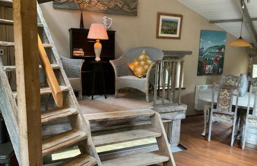 The Sawmill - Photo 12