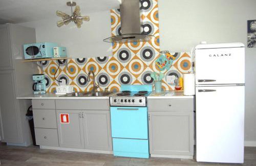 Take it back to simple times with this Retro Retreat! - Foto 5