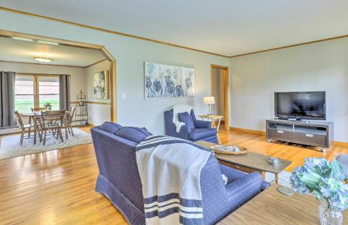 Tasteful Country Home on 5 Acres about 3 Mi to Lake! - Foto 6