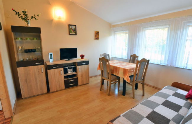 Cottage by Rosnowskie Lake With Sandy Beach - Foto 6