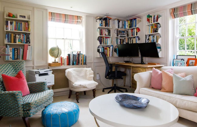 Amazing 5 BR Country Home Pool Gym Yoga Studio - Photo 44