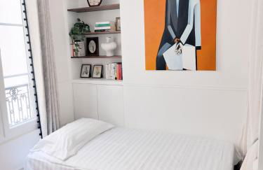 Eiffel Tower 6-Min Walk Charming Studio 3 sleeper - Foto 16