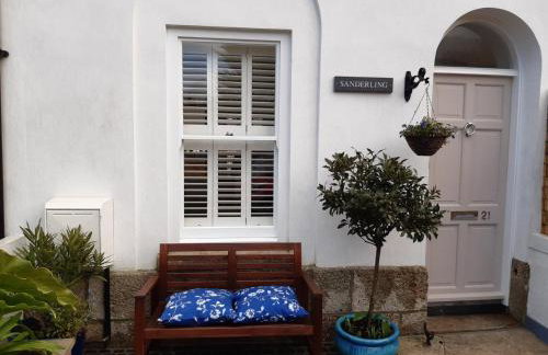 Sanderling - Grade 2 Listed Georgian Townhouse by the sea - Photo 1