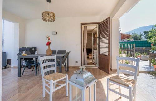 Villa a due passi dal mare "Cicogne Apartment" con BBQ e parcheggio gratuito a due passi dall'Aeroporto - Foto 23