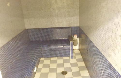 RIVER CLYDE VIEWS - PRIVATE & SPACIOUS APARTMENT - Photo 41