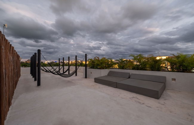 Two Bedroom Luxury Apartment by TuLuna - Photo 11