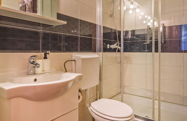 BIS Apartments 1 and 2 - Foto 17