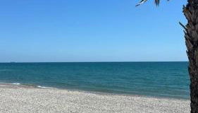 Acogedor apartamento en la playa con WIFI y AACC - Foto 4