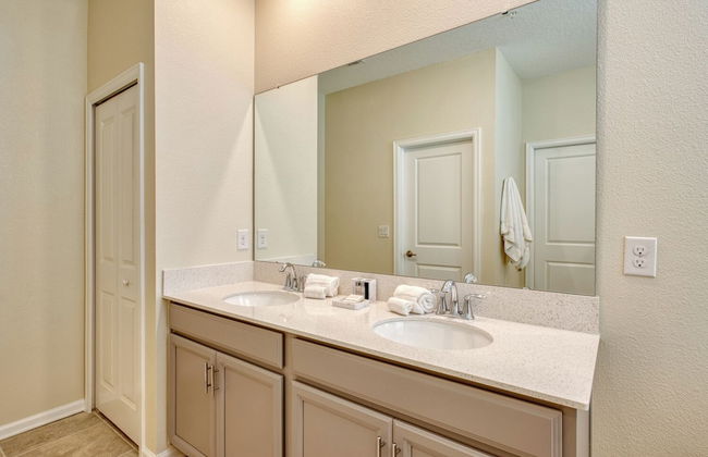 Champions Gate condos by UNE - Foto 33