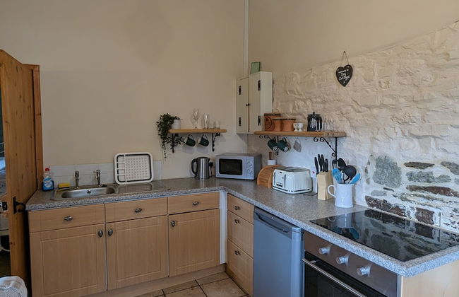 Elegant and Secluded 1-bed Cottage Near Bideford - Foto 3