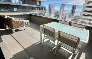 Apartamento de 3 dormitorios, piscina y parking - Photo 3