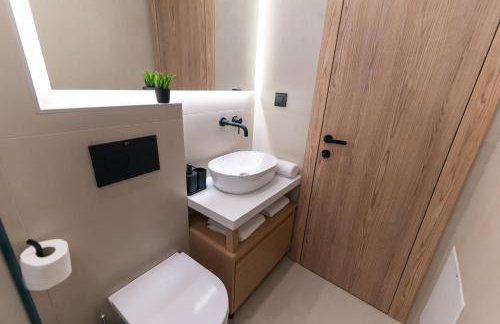 Elsta Stay Suites - Photo 53