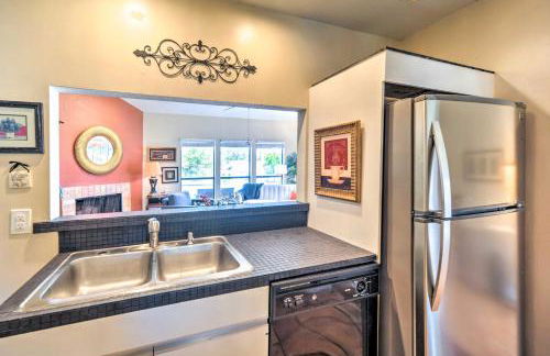 Kerrville Retreat on Hole 18 of Riverhill! - Foto 10