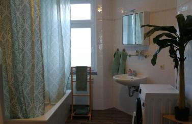 Neu eingerichtete Altbauwohnung mit Herz - Foto 5