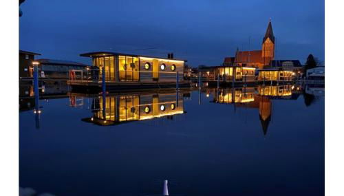 Hausboot Fjord Vela mit Biosauna in Barth - Photo 2