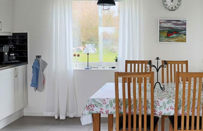 5 Star Holiday Home in Steninge - Foto 17