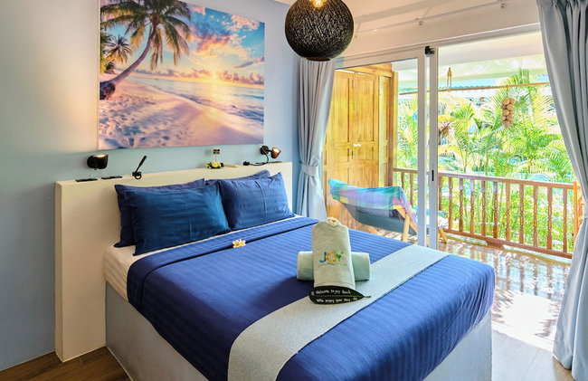 Joy Beach Villas - Photo 46