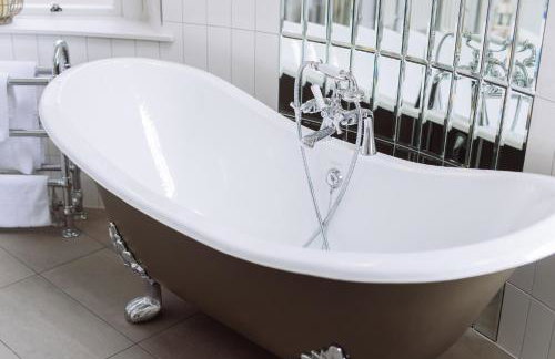 Cornhill Castle - Photo 6