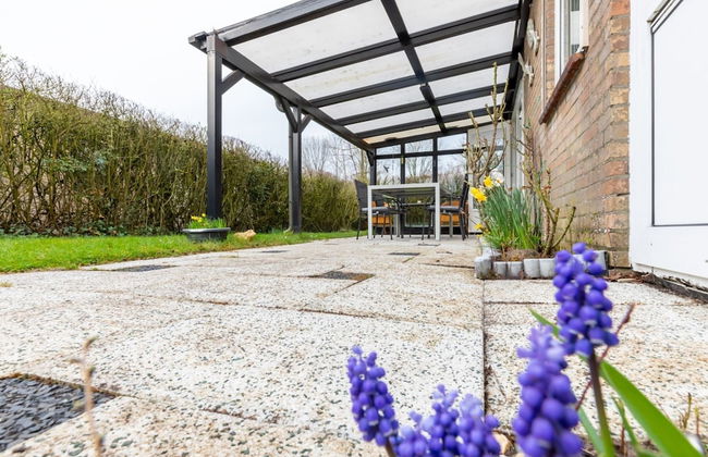 Holiday Home Near Veerse Meer With Garden - Photo 25