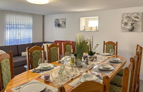 Stunning Home In Salopeki Modruski With Wifi - Photo 16