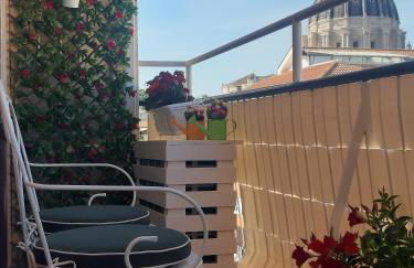 Saint Peter's Sunset View Luxury Apartment - Foto 13