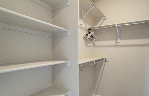 17 Mi to Downtown Denver Modern Aurora Home! - Foto 29