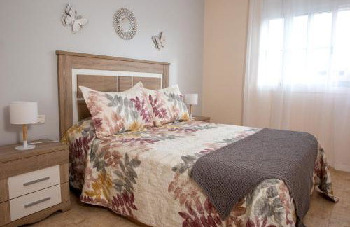 Apto ISA: amplio y acogedor apto de 75m con terraza, aire acondicionado y parking gratuito - Foto 7